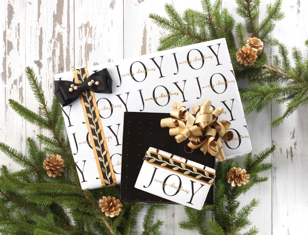 JOY TO THE WORLD